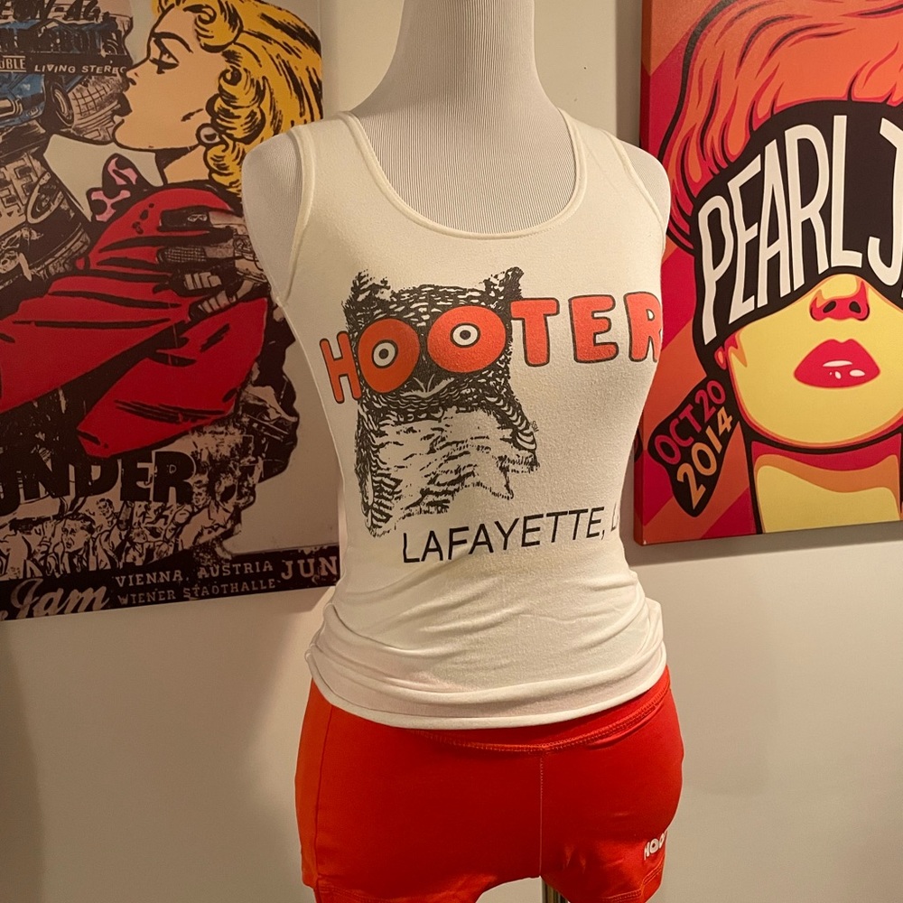⭐️ Hooters Girl Uniform 2Pc Tank & Shorts